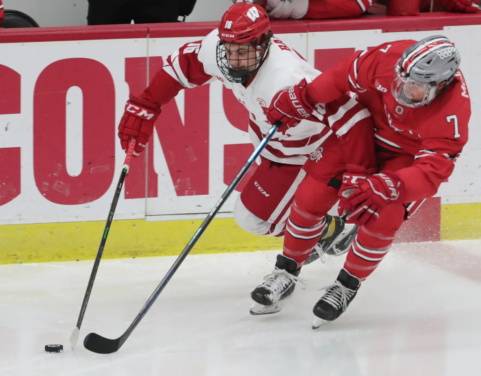 14BadgersHockeyOhio0015AJA-02262021204137